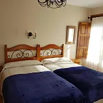 Guest house Mirador De Enterrias Enterria