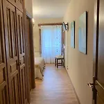 Guest house Mirador De Enterrias 3*