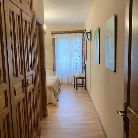 Guest house Mirador De Enterrias 3*