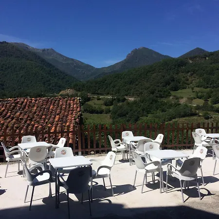 Mirador De Enterrias Guest house Enterria