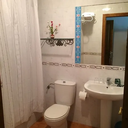 Guest house Mirador De Enterrias 3*