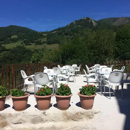 Mirador De Enterrias Guest house Enterria