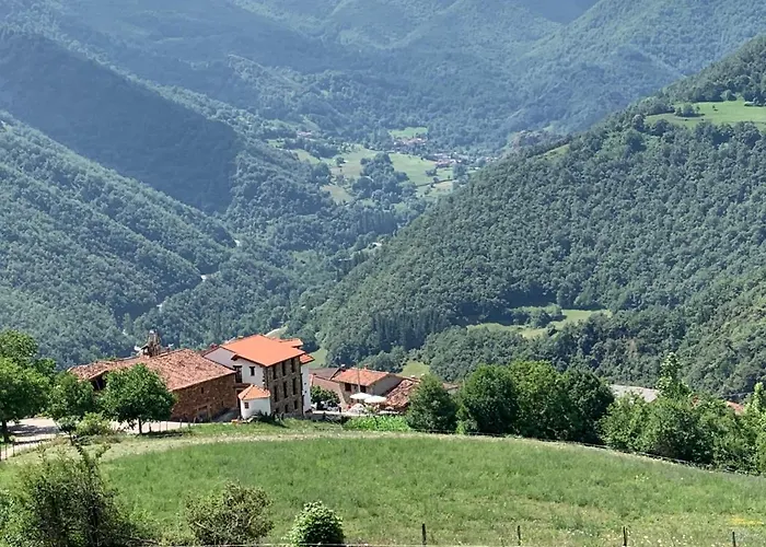 Mirador De 3* Enterrias